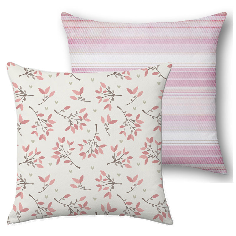 Cuscino in Velluto Fiori Rosa – Eleganza Floreale